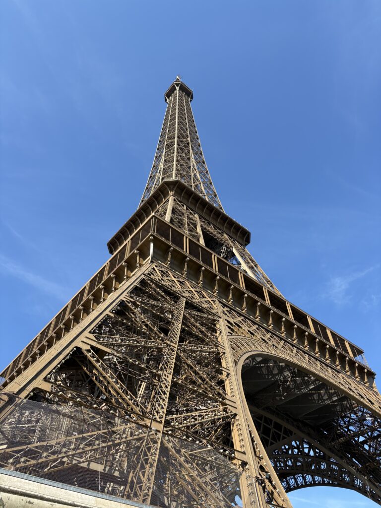 Fun Eiffel Tower Facts for Kids 2 Fun Eiffel Tower Facts for Kids image 2
